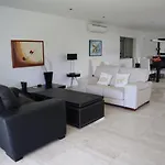 Dos Salgados - Beachfront, 6 Golf Courses, 6bdr * Guia (Faro)