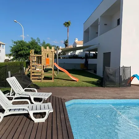 Вилла Dos Salgados - Beachfront, 6 Golf Courses, 6bdr *
