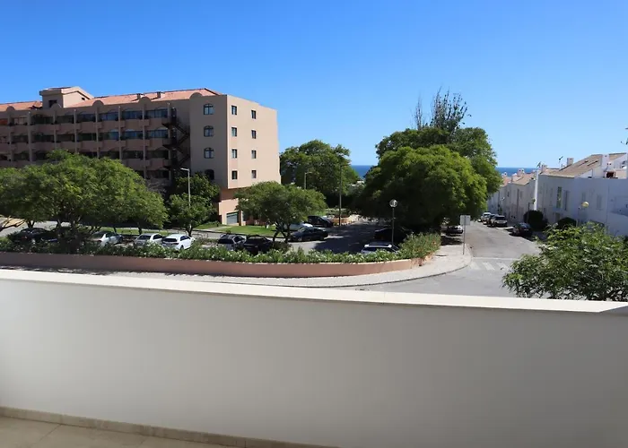 Dos Salgados - Beachfront, 6 Golf Courses, 6bdr