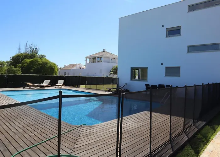 Dos Salgados - Beachfront, 6 Golf Courses, 6bdr 别墅 *